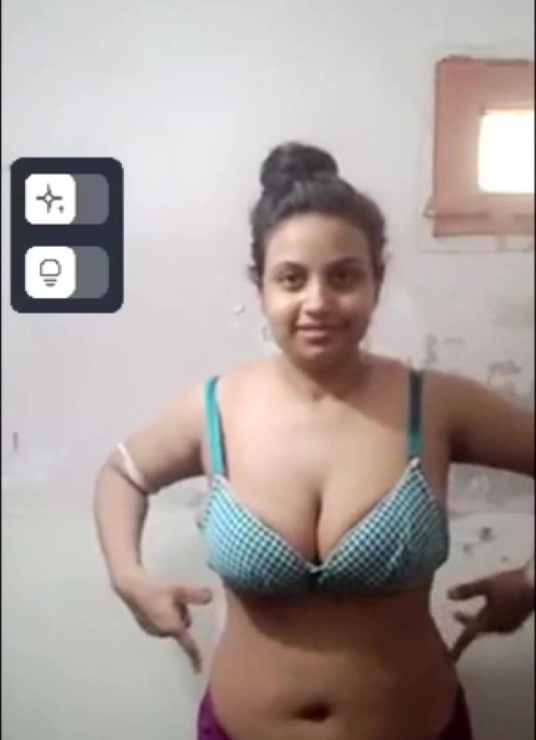 karachi big boobs