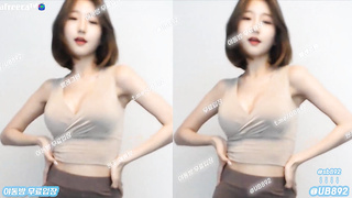 Công khai, 39+, thủ dâm, cạo râu, chó cái, bào tử, du thuyền, ván trượt, Korea, porn, telegram, UB892